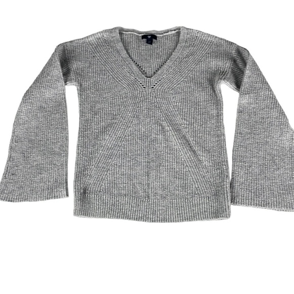 Gap Vneck Long Sleeved Cotton Blend Sweater - Picture 1 of 9